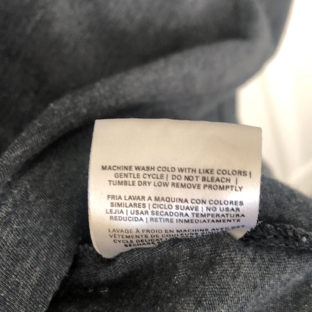 Men’s RVCA T-shirt - Picture 6 of 6